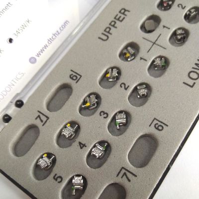 Exclusieve zelfbindende Roth Brackets Mini Size Maximale voordelen voor tandheelkundige behandeling
